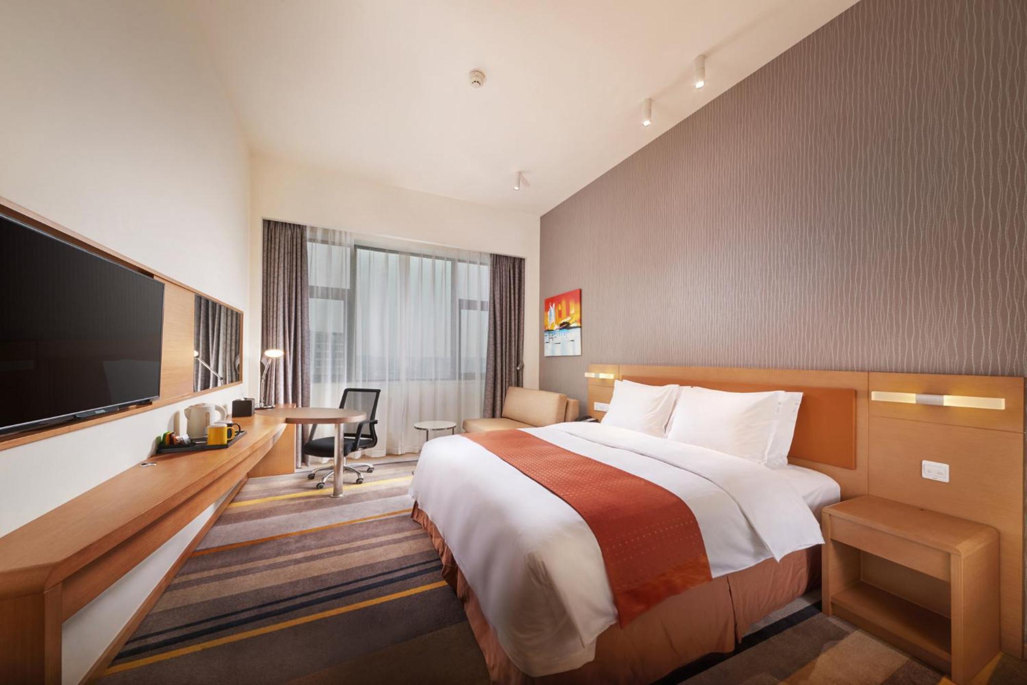 Holiday Inn Express Chengdu Huanhuaxi By Ihg-Near Jinsha Site Musem,Near Wuhou Temple Museum,Welcome Drinks,Free Gym,Free Self-Service Laundry Dış mekan fotoğraf