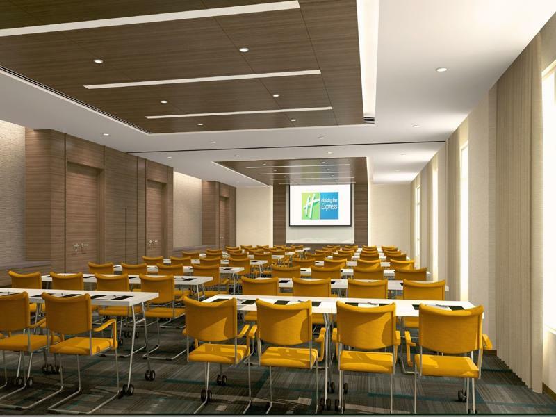 Holiday Inn Express Chengdu Huanhuaxi By Ihg-Near Jinsha Site Musem,Near Wuhou Temple Museum,Welcome Drinks,Free Gym,Free Self-Service Laundry Dış mekan fotoğraf