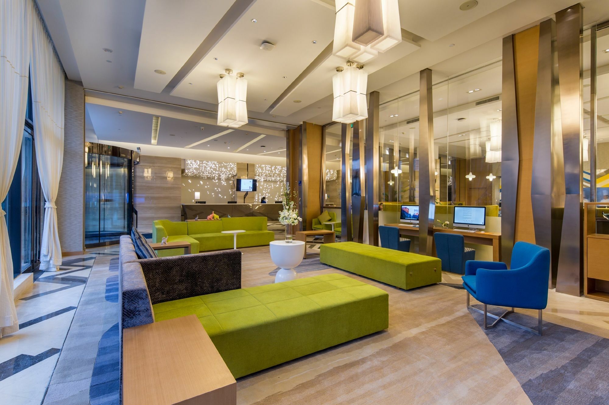 Holiday Inn Express Chengdu Huanhuaxi By Ihg-Near Jinsha Site Musem,Near Wuhou Temple Museum,Welcome Drinks,Free Gym,Free Self-Service Laundry Dış mekan fotoğraf